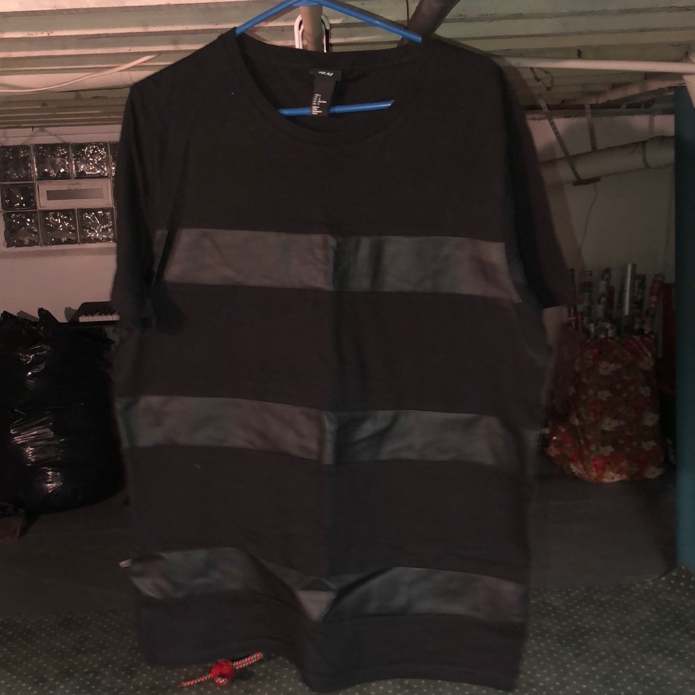 H&M short sleeve shirt